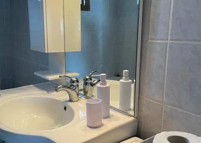 George's House Semesterbostad *