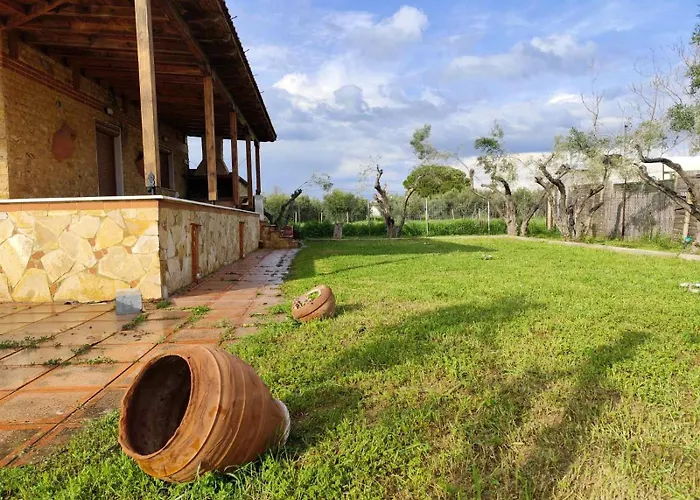 George's House Nea Plagia